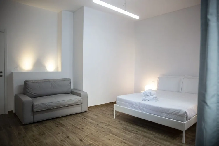 Standard Triple room with balcony