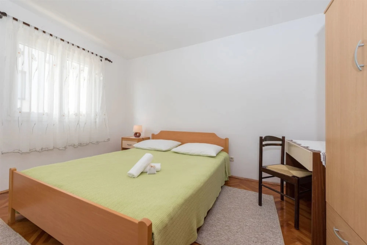 Apartment Ante