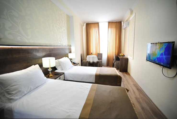 RK Hotel