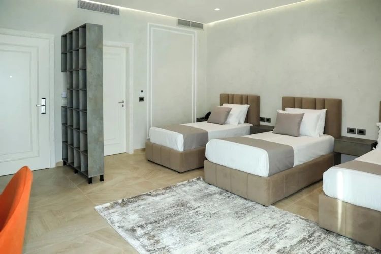 Deluxe Triple room