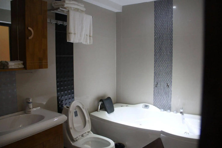 Privi Suites