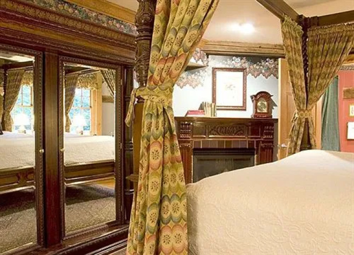 Three Chimneys Inn