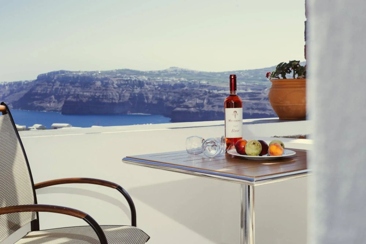 Aelia Suites