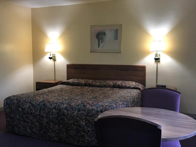 Standard Triple room with view