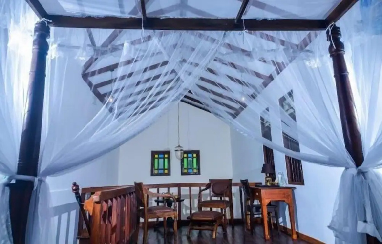 Headman House Villa
