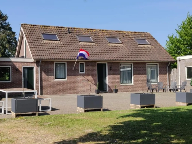 3 Bedrooms Villa