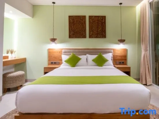 2 Bedrooms Villa