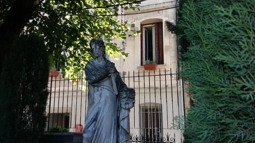 Hôtel Les Corps Saints - Villeneuve-lès-Avignon