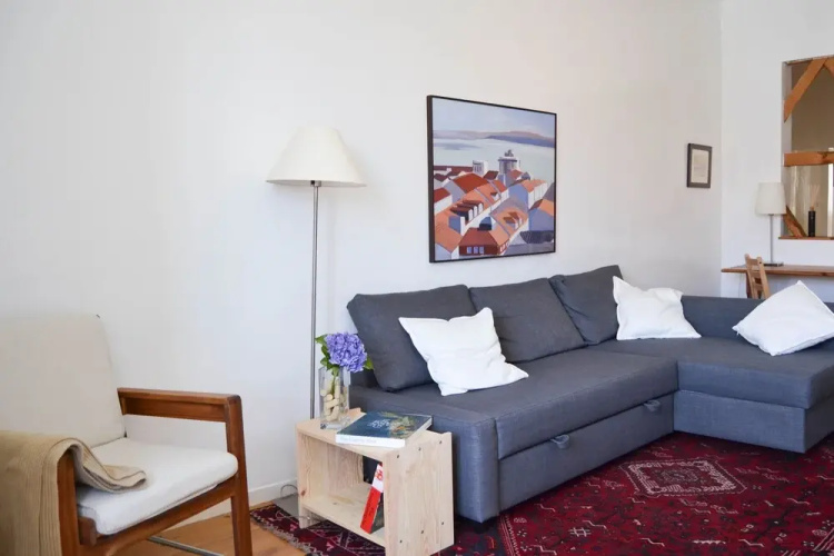 Family Apartment by the River