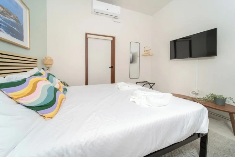 Superior Double room with balcony and with city view