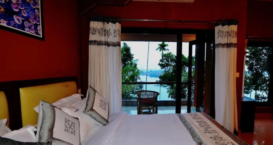 Room-lakerose Wayanad Resort - Superior