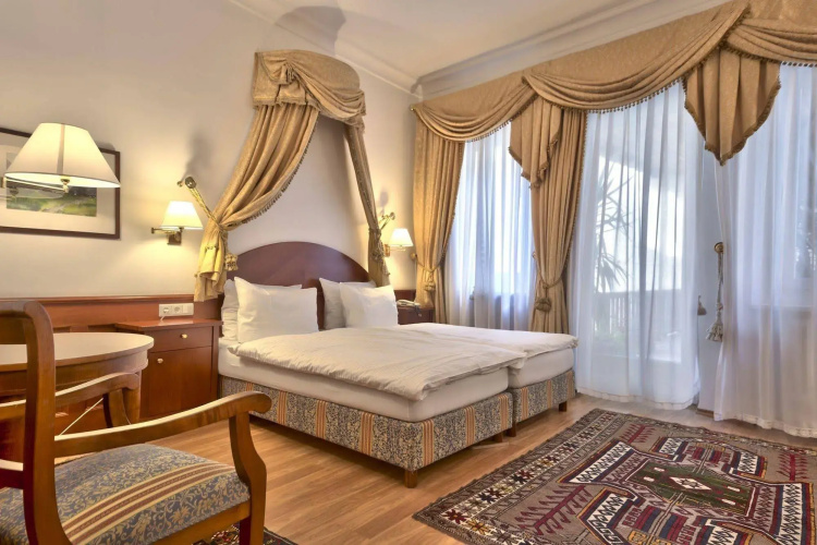 Hotel Corso Am Graben