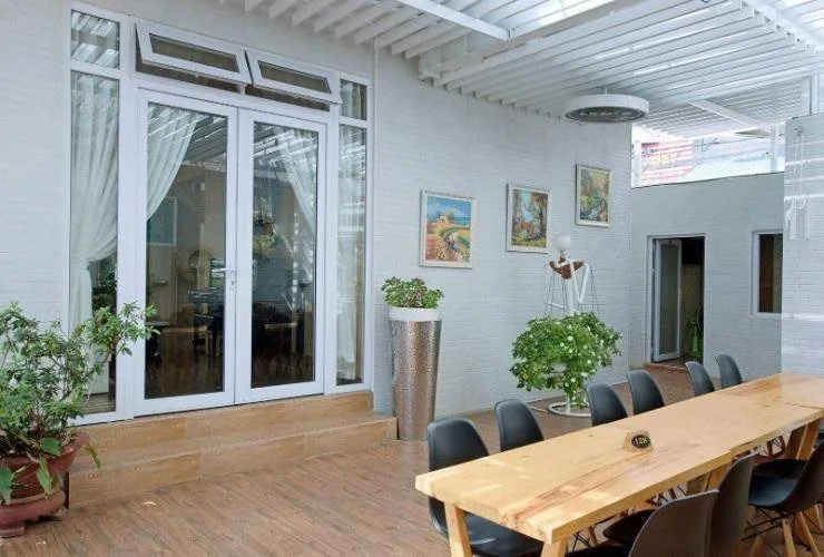 Lens Mini Hotel