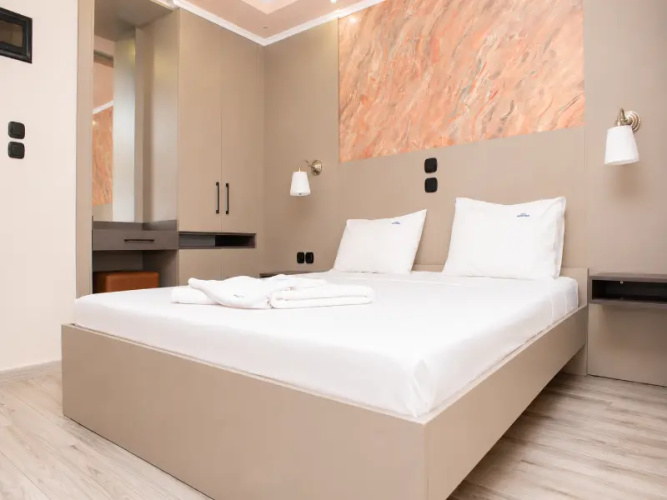 1 Bedroom Apartment with balcony
