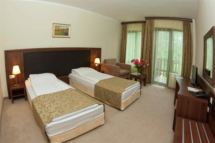 St. Spas Hotel & Balneo Complex