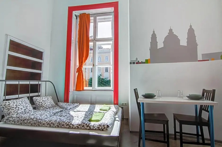 Pals Mini Hostel