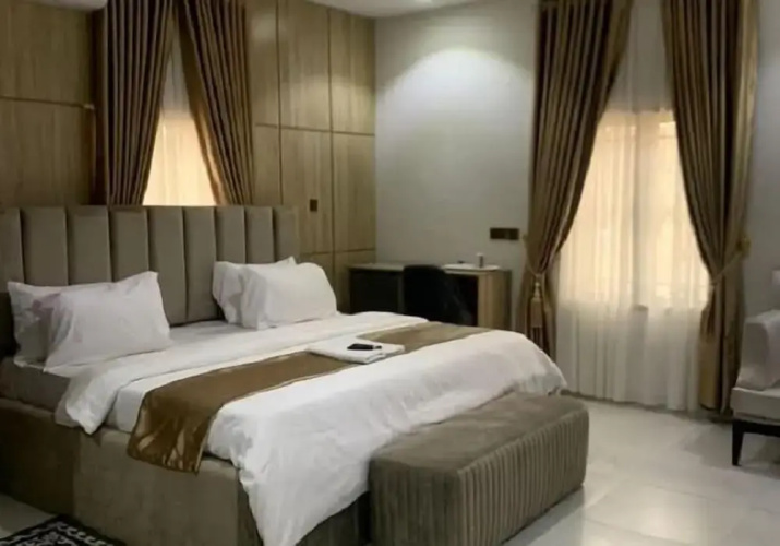 Chexfield Suites and Apartments