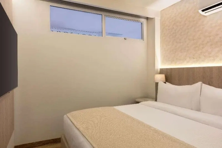 2 Bedrooms Apartment