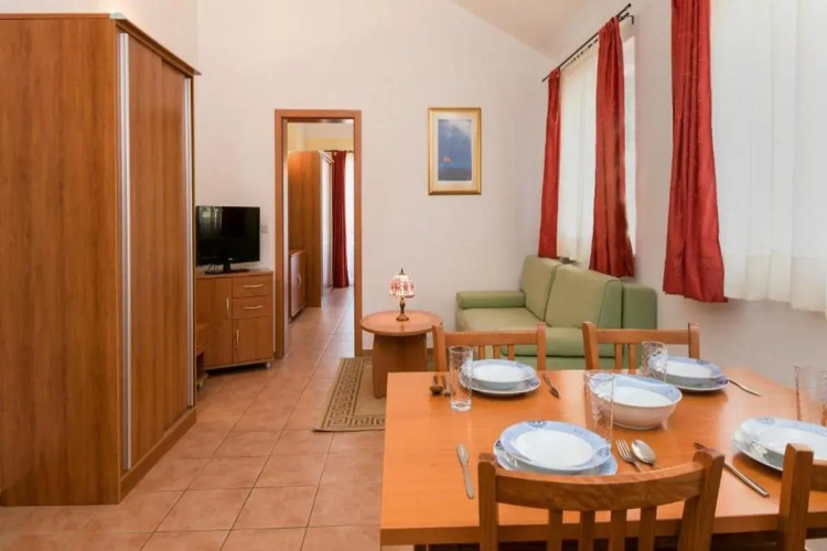 Baska Voda Apartments