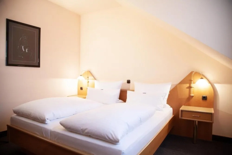 Hotel Lonac