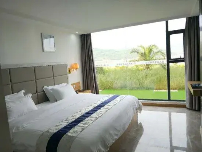 Weicheng Holiday Hotel