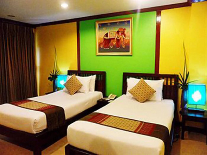 Boonsiri Place Hotel