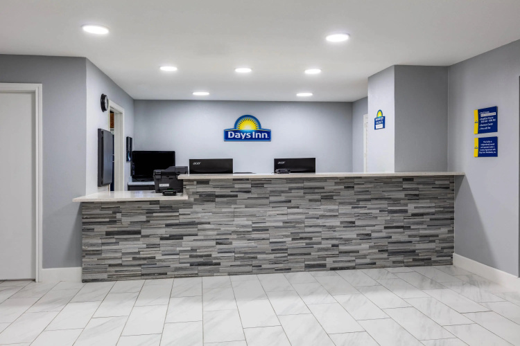 Baymont Inn And Suites Mason