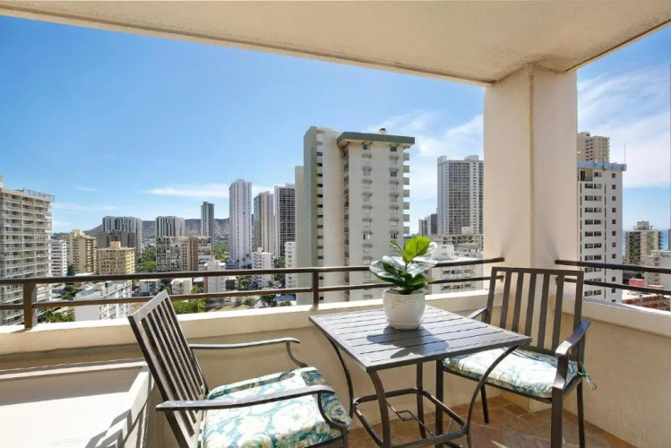Waikiki Skytower #1803