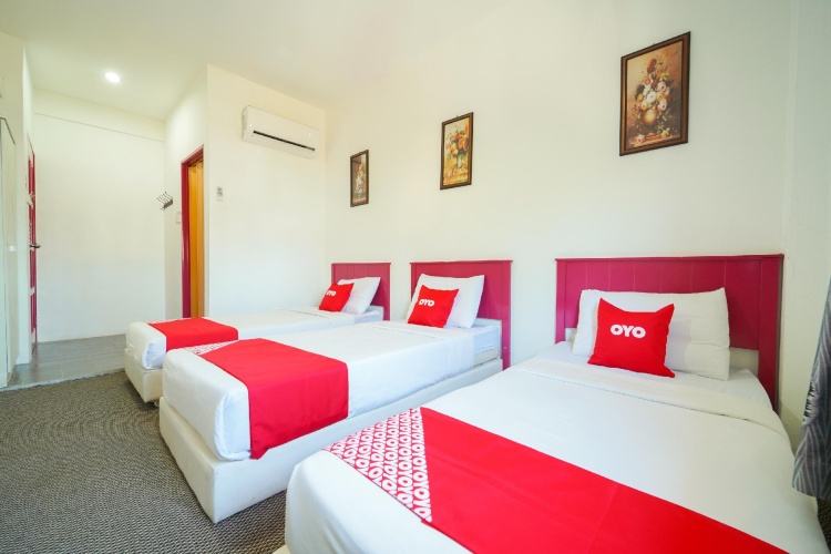 Deluxe Triple room