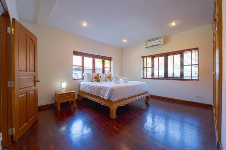 3 Bedrooms Villa with pool view