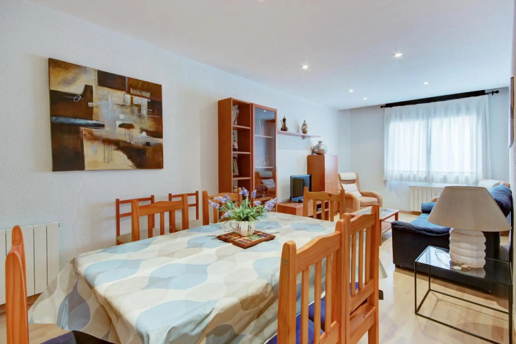 Llevant 3 1 Centro Roses - Barneda Premium
