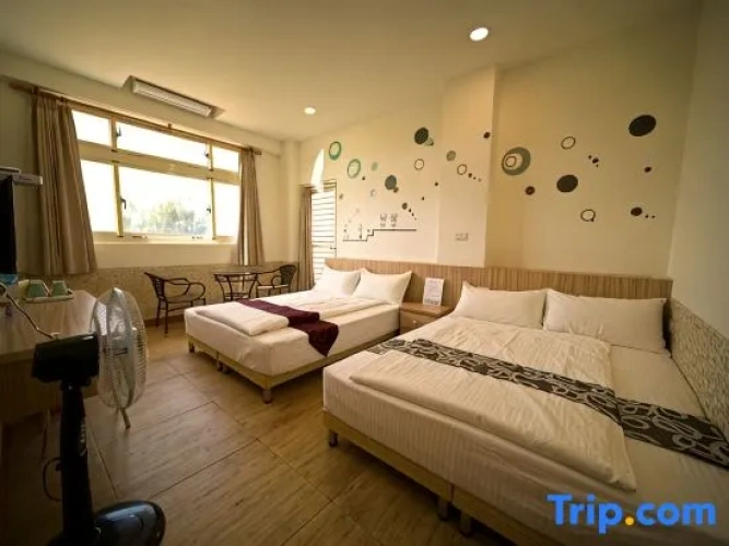 Standard Quadruple room with balcony