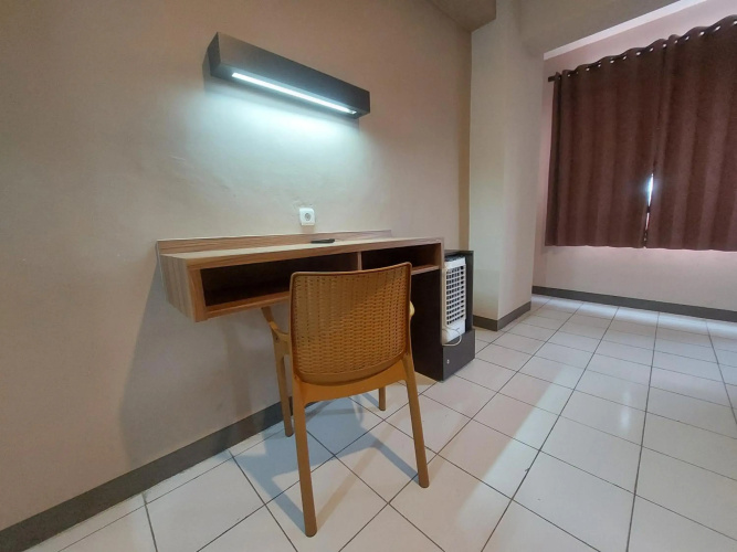 Emerald Apartel