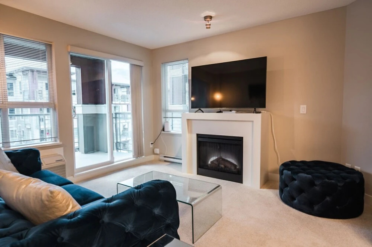 Downtown Condo at Waterscapes