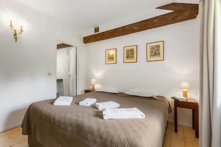 1 Bedroom Classic Apartment