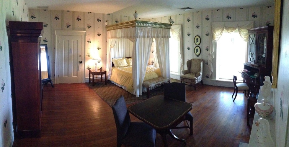 2 Bedrooms Suite
