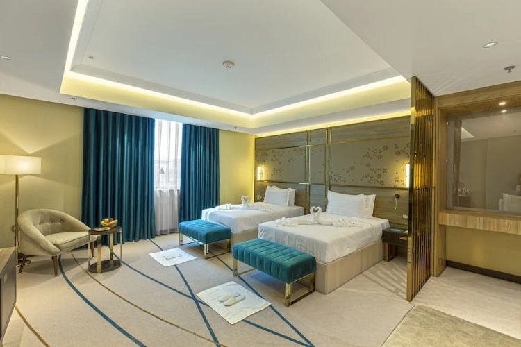 Green Park Hotel