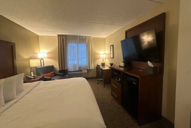 Wingate by Wyndham Pittsburgh/West Mifflin