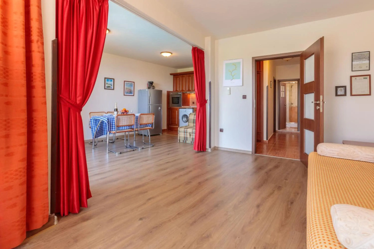 Apartment Sea Shell 1