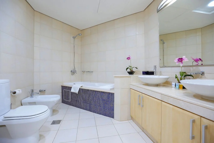 Kennedy Towers - Al Anbara