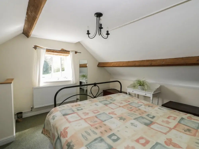 1 Westcroft Cottage