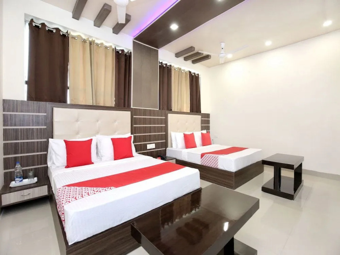 OYO 12354 Hotel Sangreela
