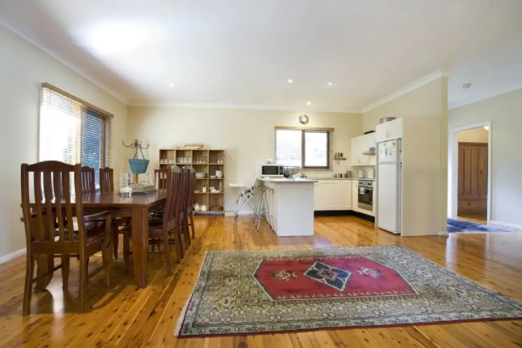 Gumview Cottage
