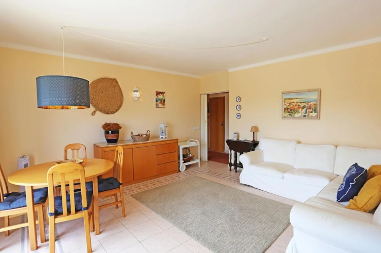A71 - Pinheiros Flat in Lagos