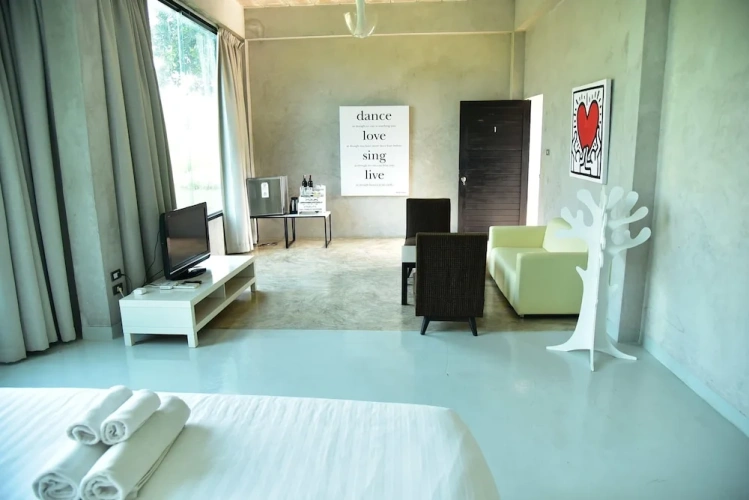 Standard Family room