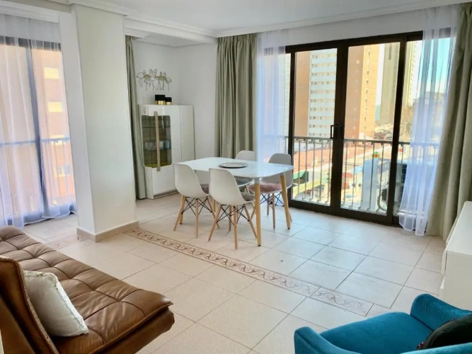 2 Bedrooms Apartment