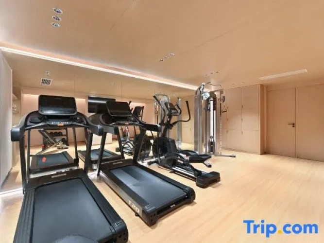 Tianjin Elong Hotel