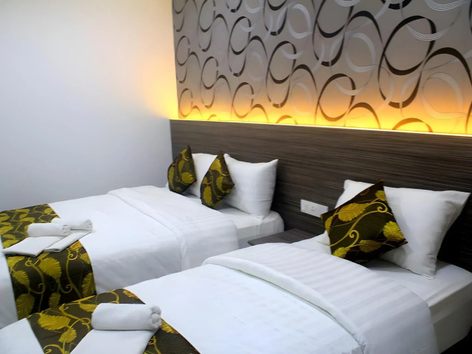 D'Metro Hotel