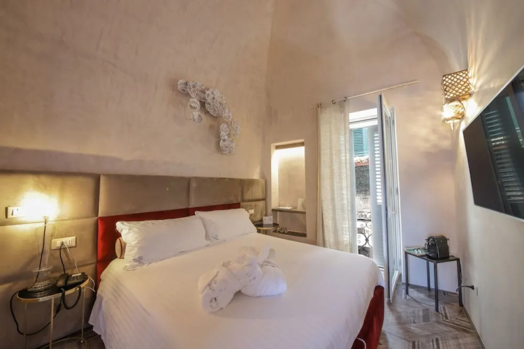 Al Console Luxury Suite