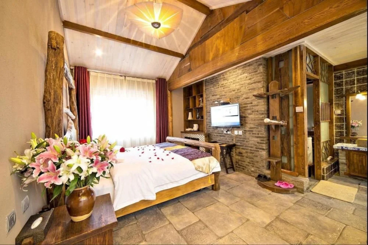 Lijiang Yunman Inn